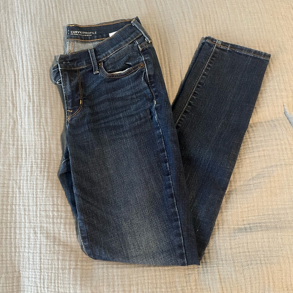 Old Navy Curvy Fit Skinny Jeans